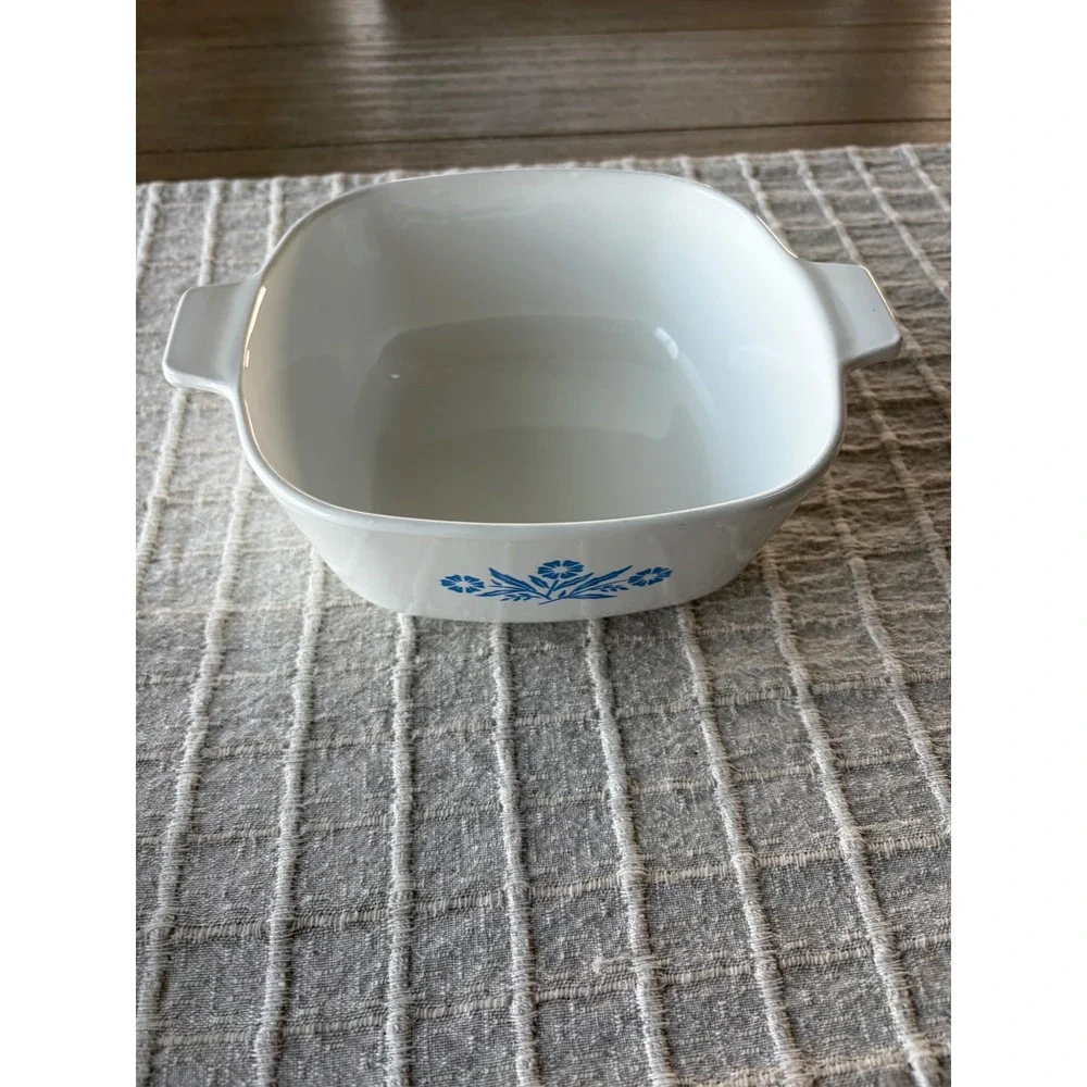 Vintage Corning Ware Blue Cornflower Casserole Set 1QT P1B & 1.5QT P1 1/2B Lids